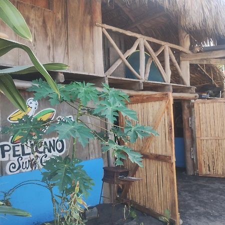 Pelicano Surf Camp Apartman La Libertad Kültér fotó