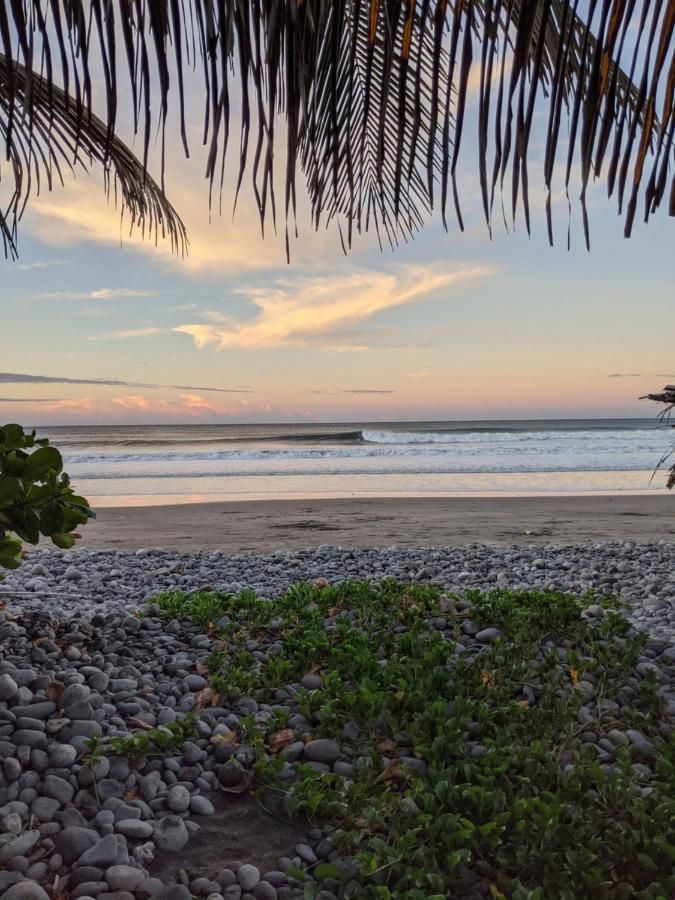 Pelicano Surf Camp Apartman La Libertad Kültér fotó